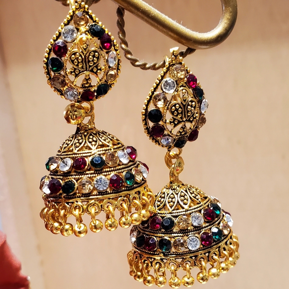 LIGHT WEIGHT GOLDEN JHUMKI